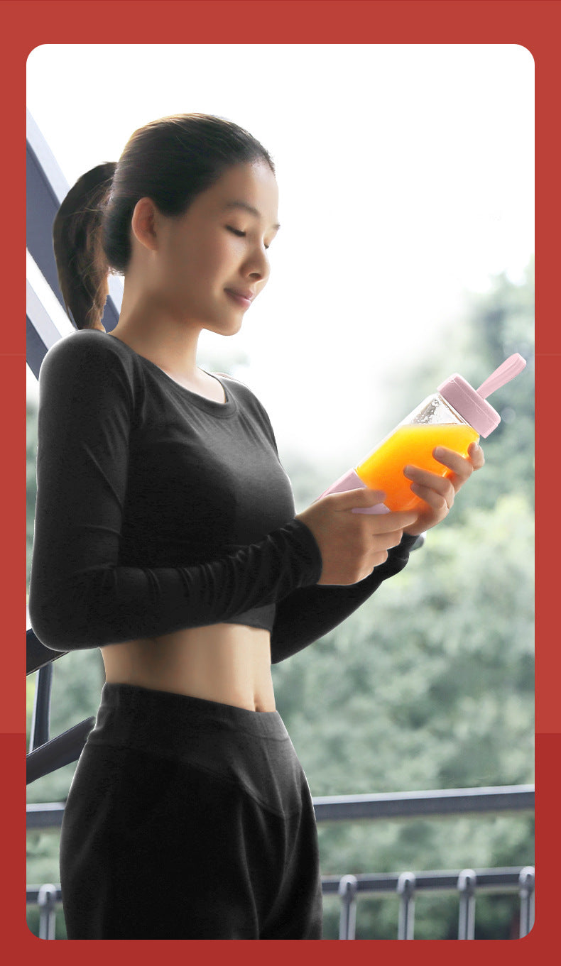 Portable Juicer Juice Cup Student Home Small USB Rechargeable Juicing Cup Mini Electric Mixing Cup
