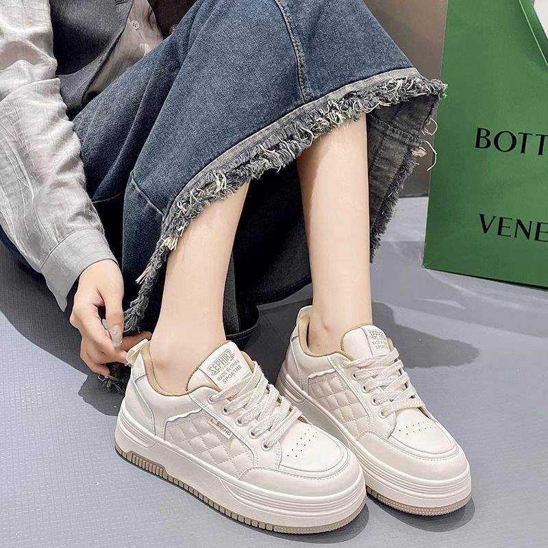 Platform White Shoes Women2025New Autumn Winter Fashion Casual Lightweight Versatile Platform Sneakers Dad Shoes