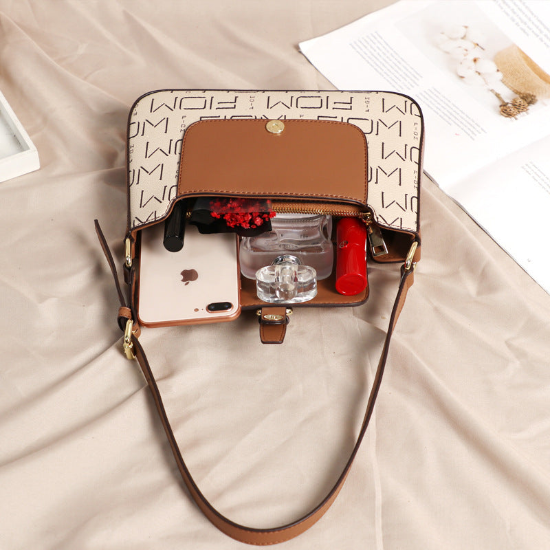 2024New Fashion Women's Bag Trendy Cowhide Letter Underarm Bag Niche Women's Shoulder Handbag