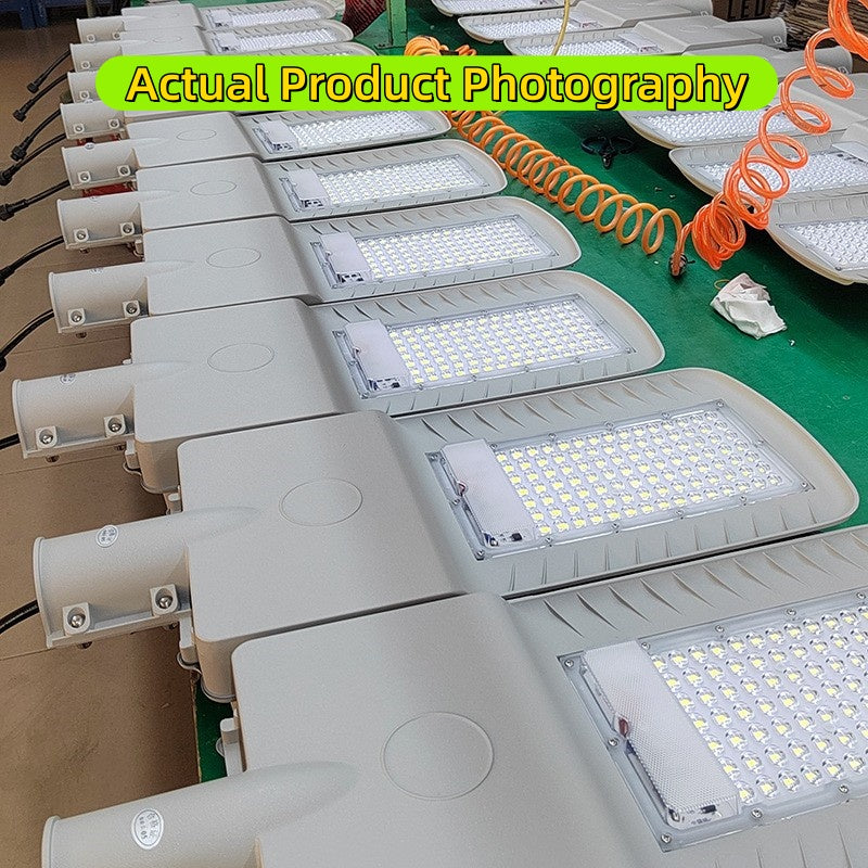 Outdoor Lighting Waterproof IP65 Remote Control Solar Light 300W350W500W1000W1600W2000W Led Solar Street Light