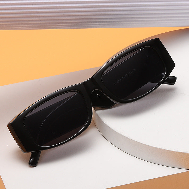 European and American Style Small Frame Sunglasses for Women Wholesale Fashion Wide Leg Sun Protection Sunglasses for Men UV Protection