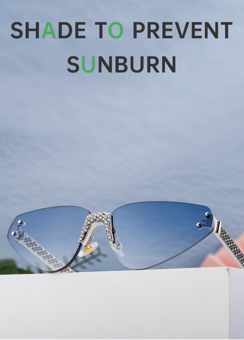 New European and American Fashion Frameless Sunglasses with Rhinestones for Women Outdoor Street Style Sunglasses Women Sun Protection Wholesale shades