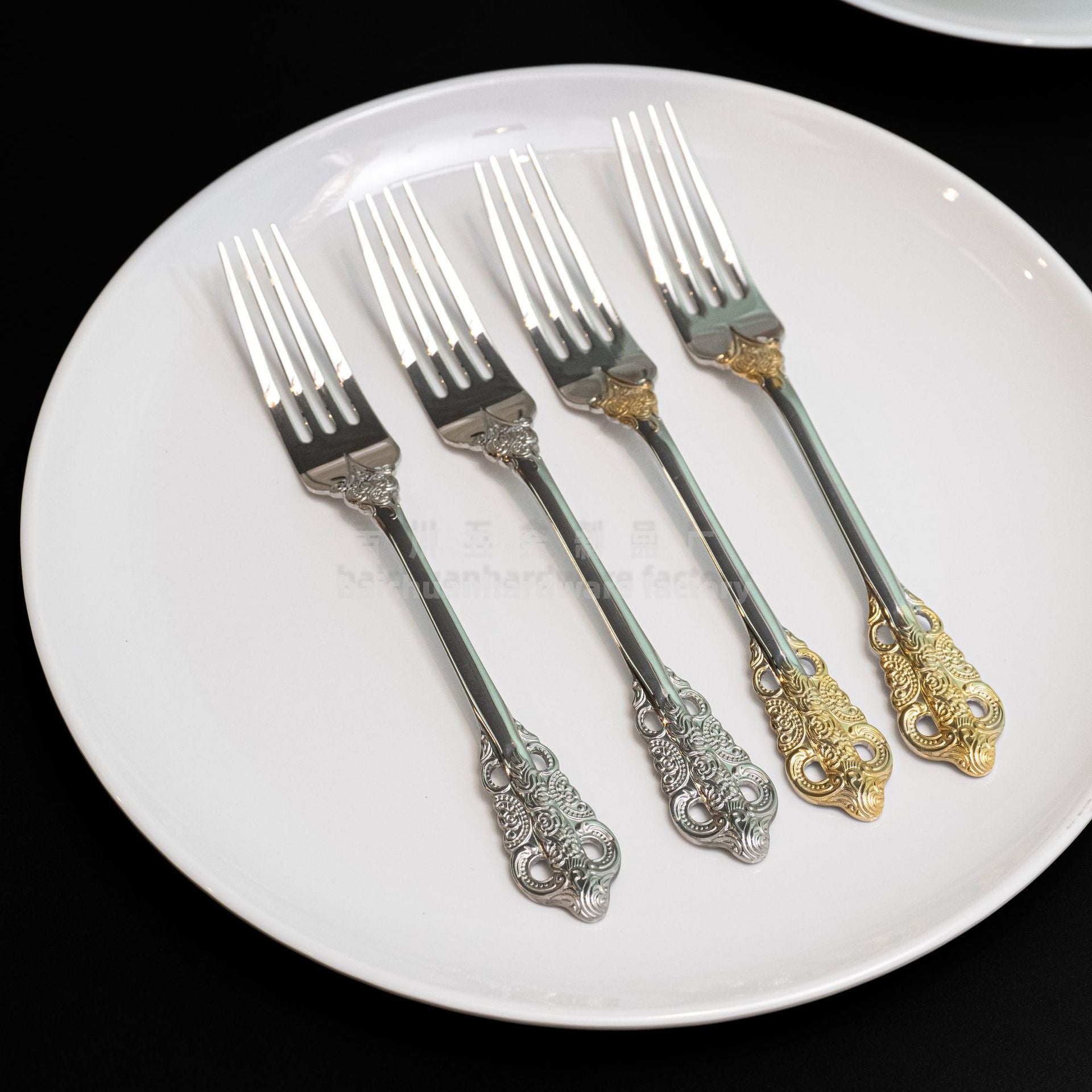 Court316Stainless Steel Tableware Cake Fruit Fork Home Hotel Dessert Fork Western Food Gift Wholesale
