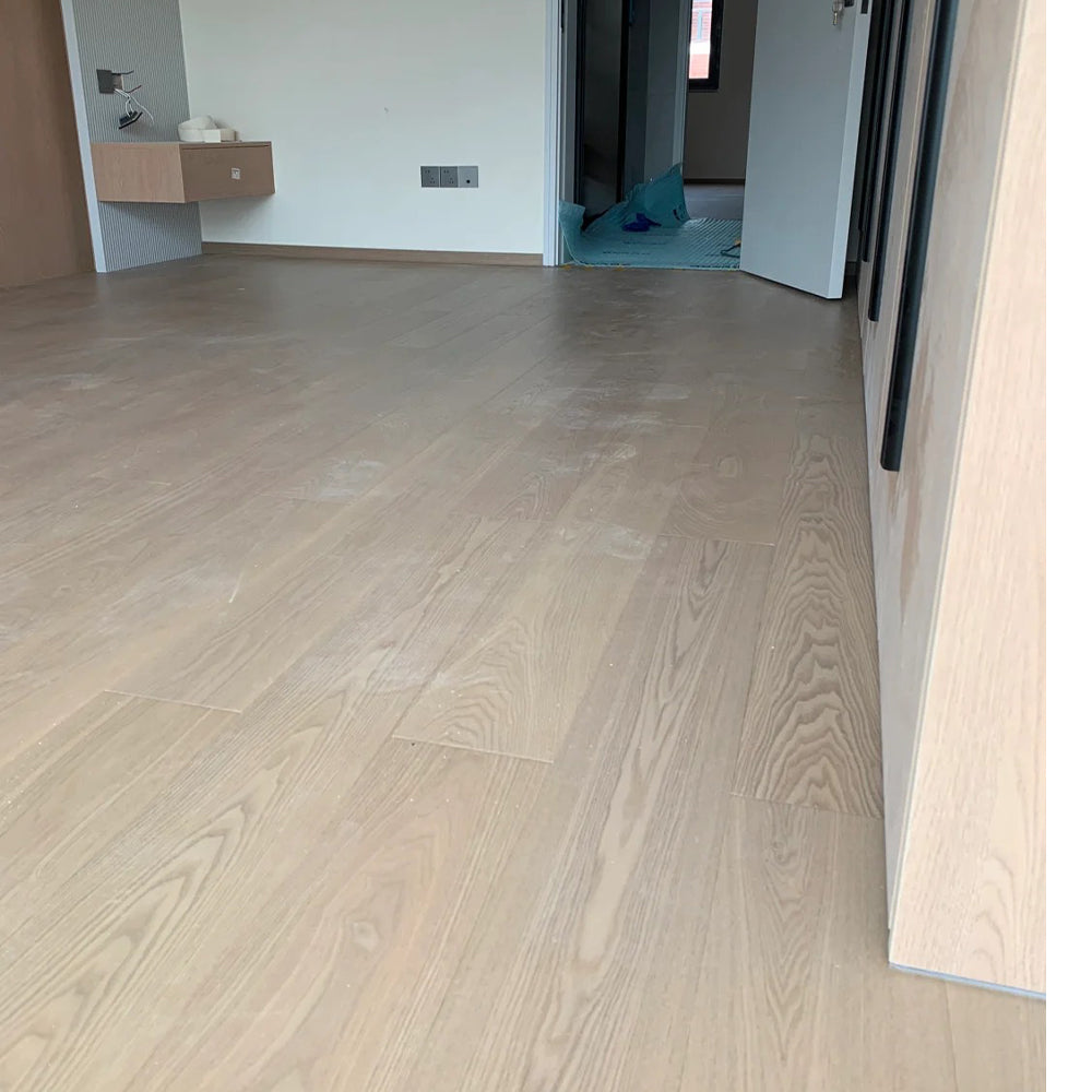 Engineered Ash Hardwood Flooring Custom Natural Wood Floor UV Oil Finish Traditional Design Waterproof Anti-Slip Outdoor Use