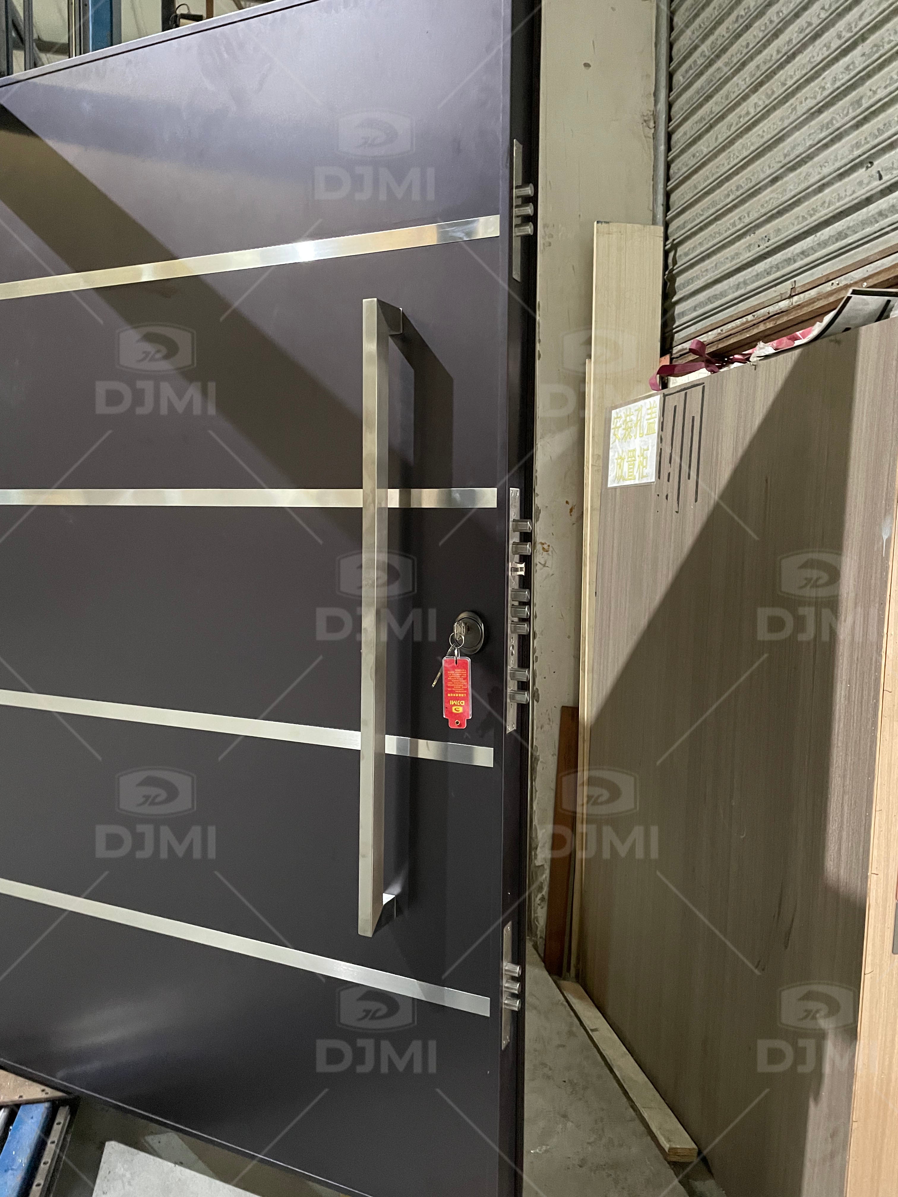 Hot Sale Made in China Super Anti-theft Security Entry Modern Finished Stainless Steel Exterior Door for Apartment & Villa