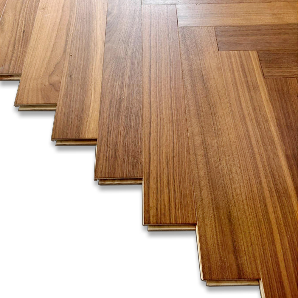 Engineered Three Layer Black Walnut Hardwood Flooring Durable UV Finish Splash-Resistant  Smooth Touch for Outdoor Park