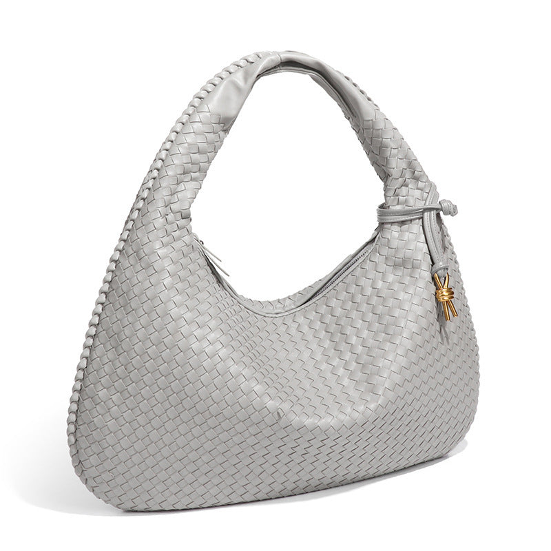 European and American New Crescent Women's Bag Fully Handwoven Handheld Dumpling Bag Fashionable Versatile European and American Style Single Shoulder Underarm Bag