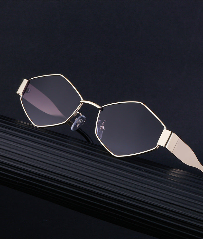 European and American Fashion Irregular Metal Sunglasses for Women Trendy Personality Wide Temple Sunglasses Wholesale sunglass
