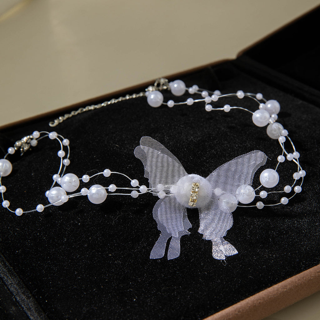 European and American Ornament Fashionable Light Luxury Butterfly Pearl Necklace Niche High-End Collarbone Chain Beaded Necklace Wholesale