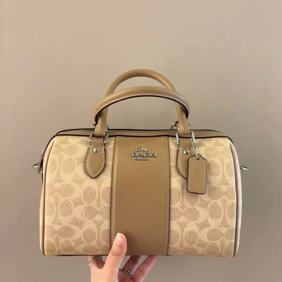 Classic Presbyopic Boston Kuo Family New Model Rowan Pillow bag mini Handbag Classic Presbyopia Crossbody Women's Bag