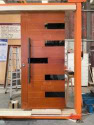 Villa Home Outdoor Timber Door for House Gong groove Line Carving Solid Wood Front Entry Pivot Door with Black Long Handle