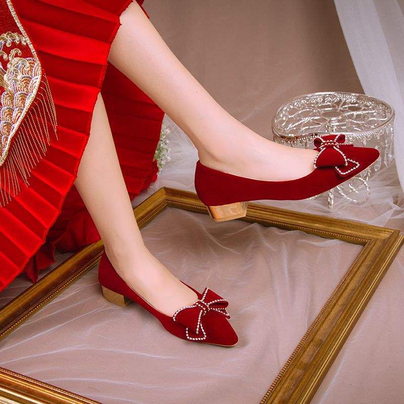 Wedding Shoes for Women Bride Low Heel Chinese Style Xiuhe Wedding Dress Two-Way Toast Red High Heel Maternity3Flat shoes that don't tire your feet