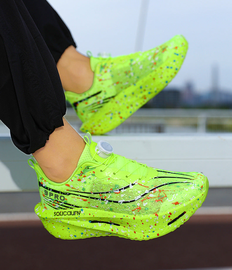 Youth Fashion Luminous Camouflage Running Shoes for Men and Women New Casual Shoes Carbon Plate Real Soft Sole Rotating Buckle Sports Shoes