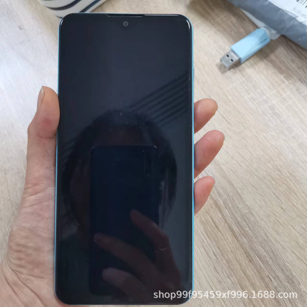 Exclusive Supply4G 3+32GB 4900mAh 6.8 Inch Smartphone compatible Ding Zhi
