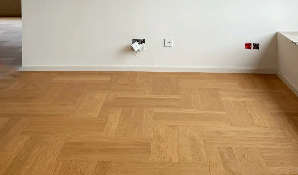 Customizable 15mm Engineered Oak Flooring | Click Lock | UV Finish | 3-Year Warranty | Durable Wood for Luxury Homes Commercial
