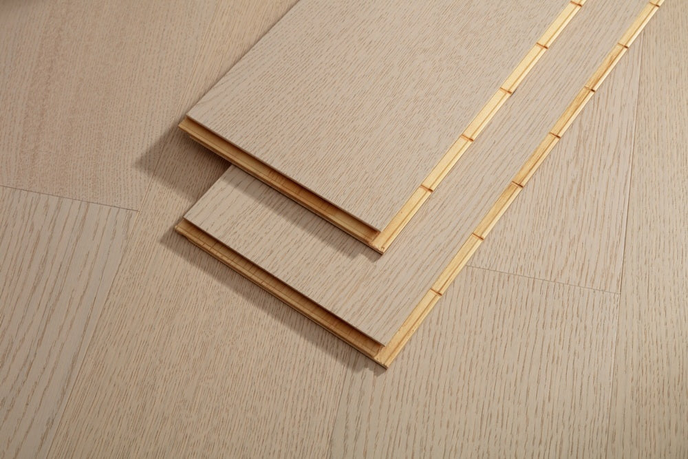 SK 1202 Full Birch Multi-layer Core Solid Wood Oak Veneer 1.2mm Skid-resistant Lock Joint Engineered Flooring