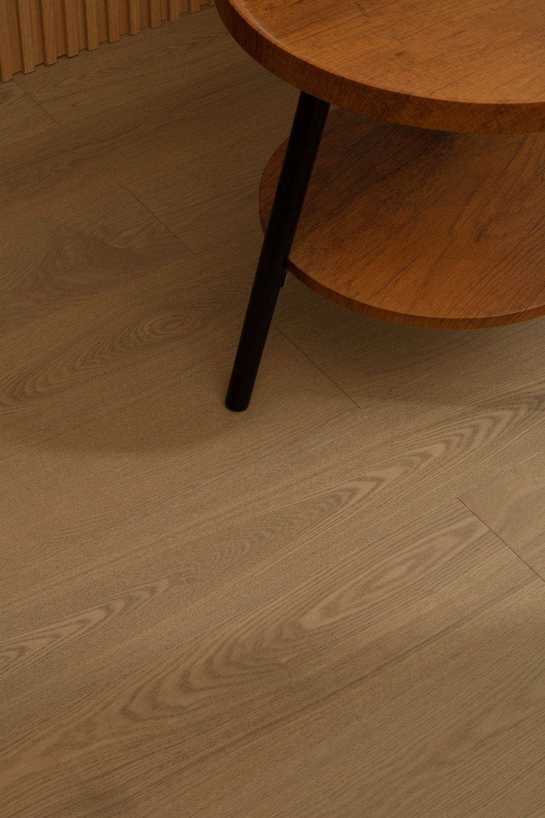 SK 1212 Full Birch Multi-layer Fire-Retardant Substrate Solid Wood European Oak Veneer 1.2 mm Scratch-resistant Engineered Flooring