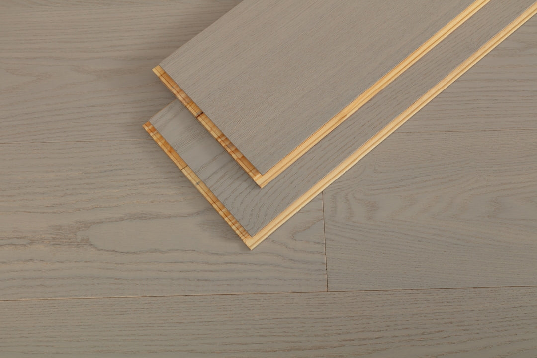 SK 1215 Full Birch Multi-layer Fire-Retardant Substrate Solid Wood European Oak Veneer 1.2 mm Scratch-resistant  Engineered Flooring