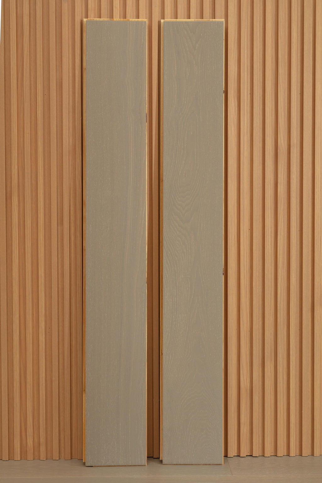 SK 1216 Full Birch Multi-layer Fire-Retardant Substrate Solid Wood European Oak Veneer 1.2 mm  Scratch-resistant  Engineered Flooring