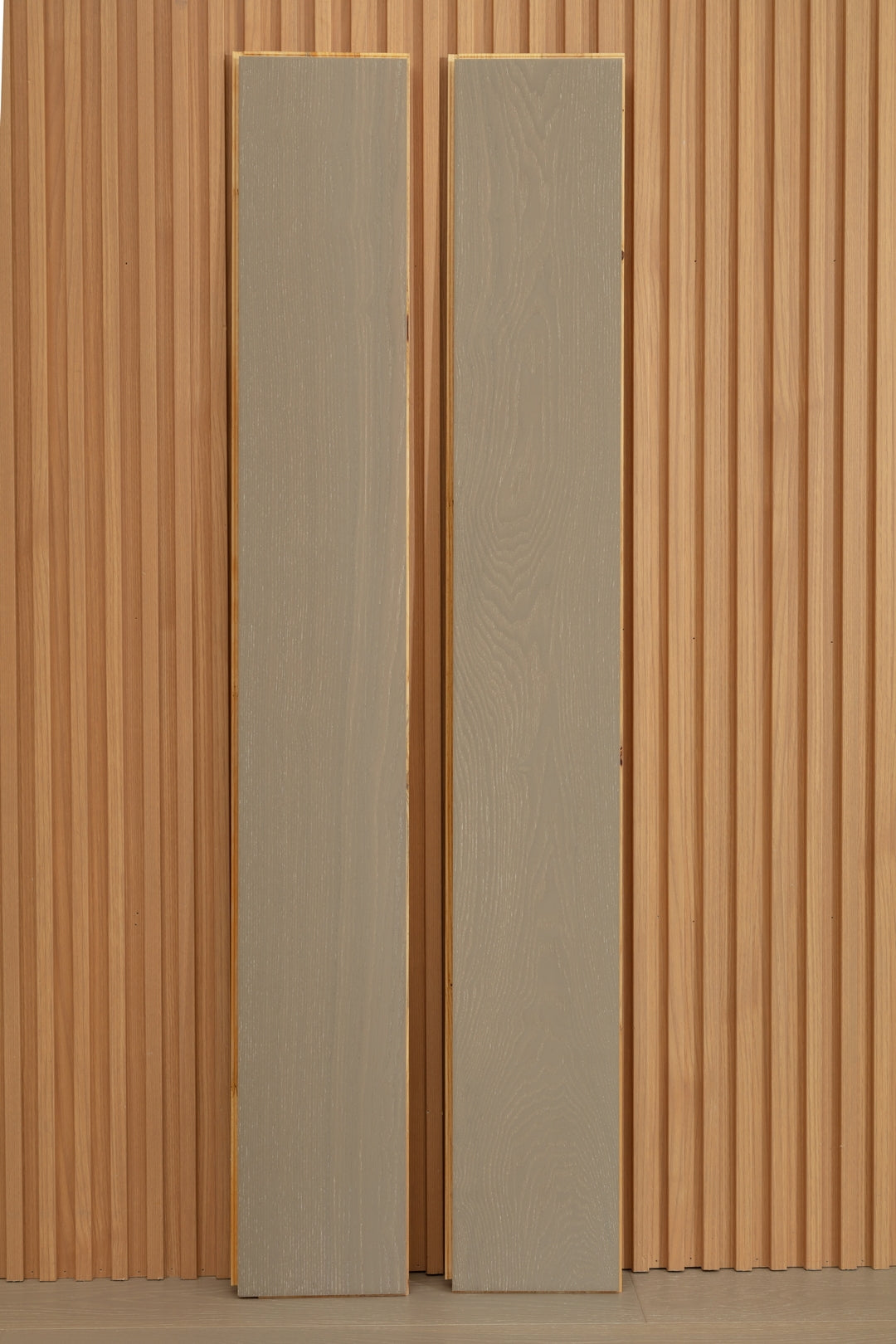 SK 1216 Full Birch Multi-layer Fire-Retardant Substrate Solid Wood European Oak Veneer 1.2 mm  Scratch-resistant  Engineered Flooring