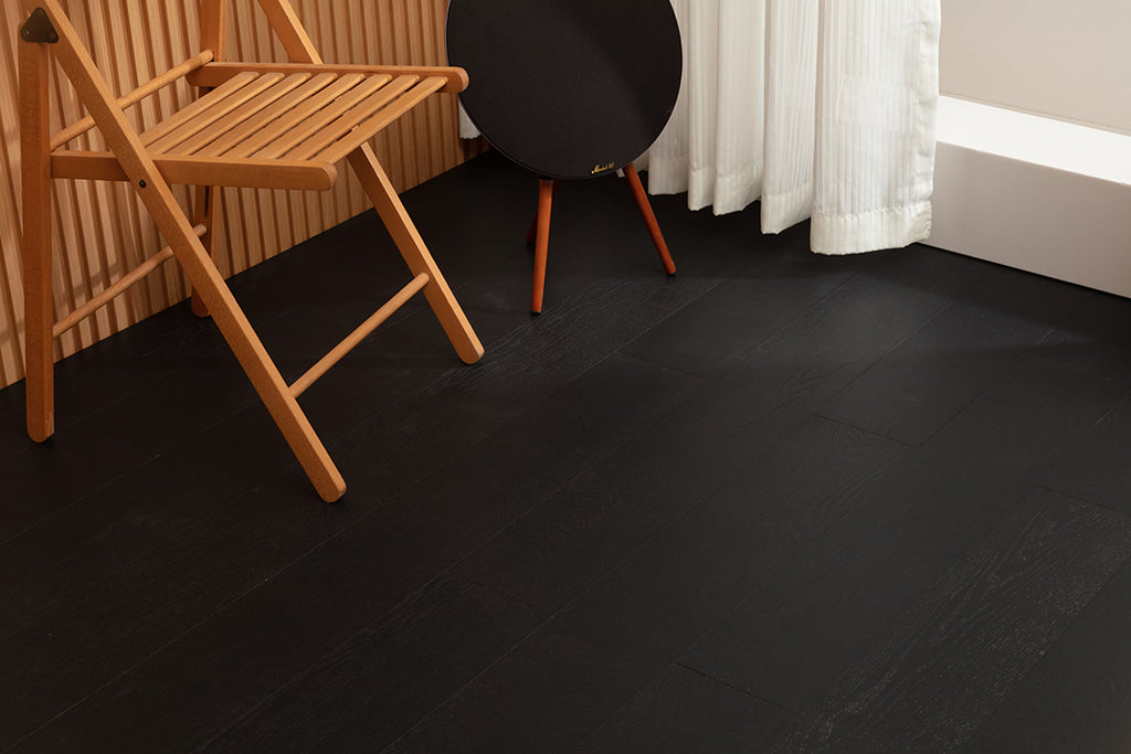 SK 1217 Full Birch Multi-layer Fire-Retardant Substrate Solid Wood European Oak Veneer 1.2 mm  Scratch-resistant  Engineered Flooring