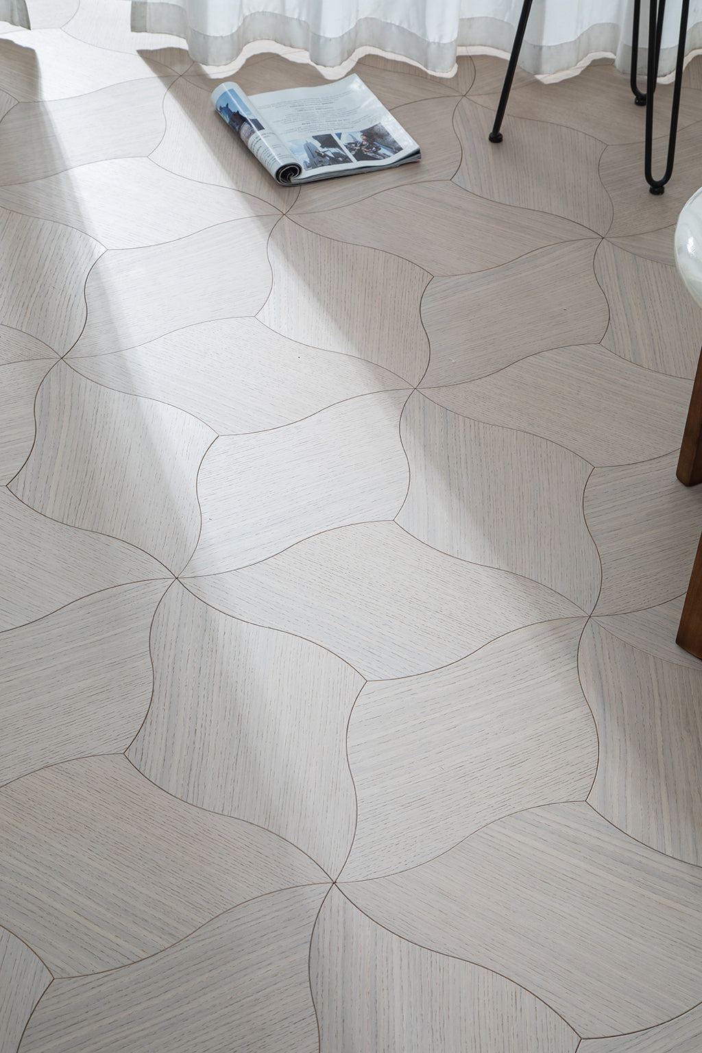YXPX01 Quatrefoil Contour Art Parquet Full Birch Multi-layer Core Solid Wood Oak Veneer Flush Joint Engineered Flooring
