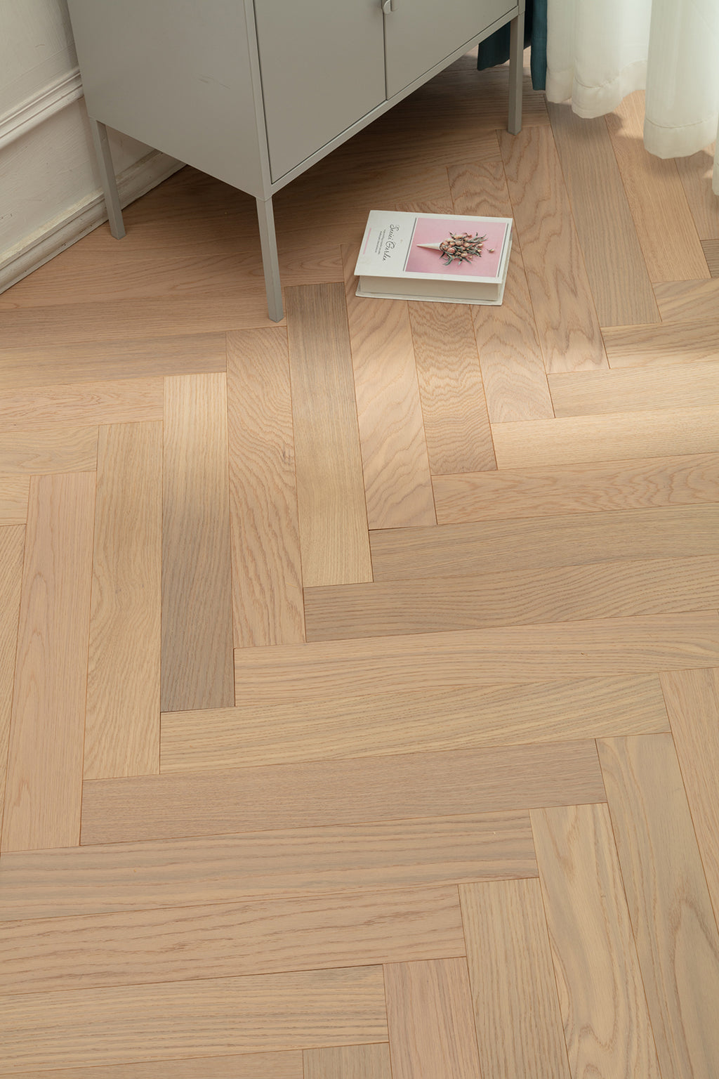 9207 Herringbone Art Parquet  Full Birch Multi-layer Core Solid Wood Oak Veneer Brushed Clickblock Joint Engineered Flooring