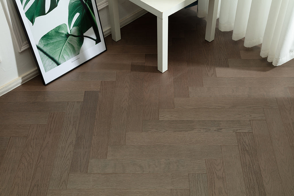 9210 Herringbone Art Parquet Metallic UV Finish Full Birch Multi-layer Core Solid Wood Oak Veneer Brushed Clickblock Joint Engineered Flooring