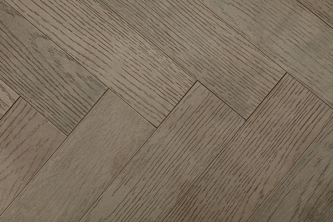 9210 Herringbone Art Parquet Metallic UV Finish Full Birch Multi-layer Core Solid Wood Oak Veneer Brushed Clickblock Joint Engineered Flooring