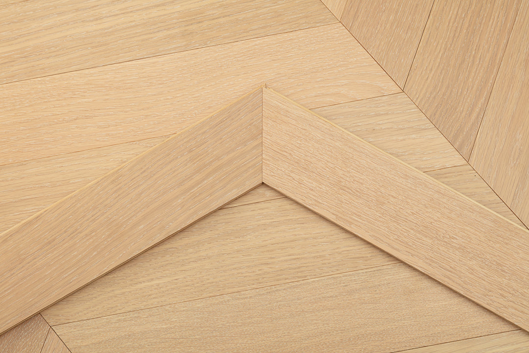 9506 Chevron Art Parquet Full Birch Multi-layer Core Solid Wood Oak Veneer Brushed Engineered Flooring