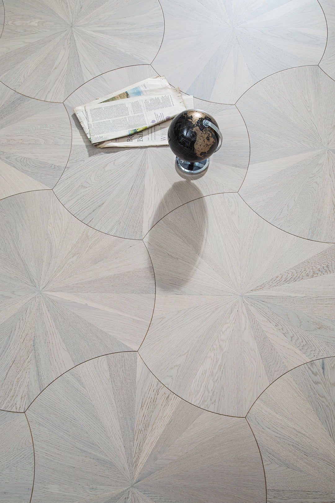 YXPX02 Sunburst Contour Art Parquet Full Birch Multi-layer Core Solid Wood Oak Veneer Flush Joint Engineered Flooring