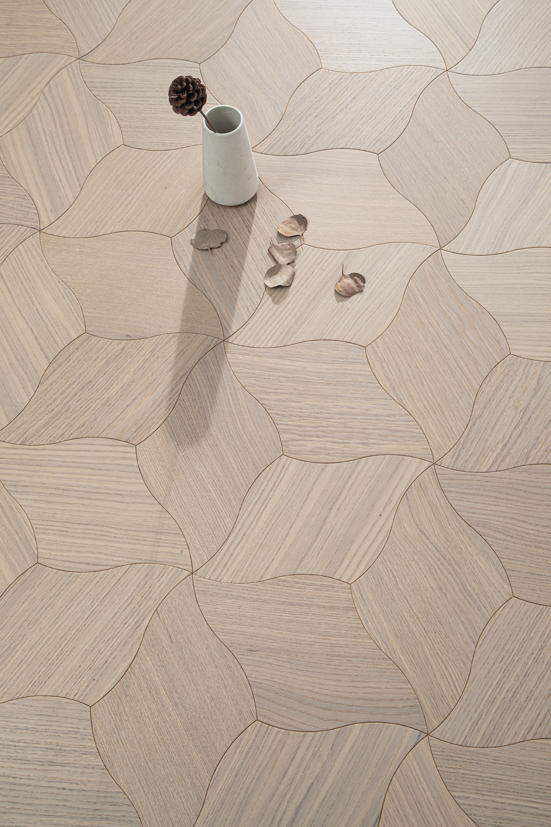 YXPX609 Creamy White Oak Lily Petal Soft Flowing Organic Parquet Flooring | Lily Series