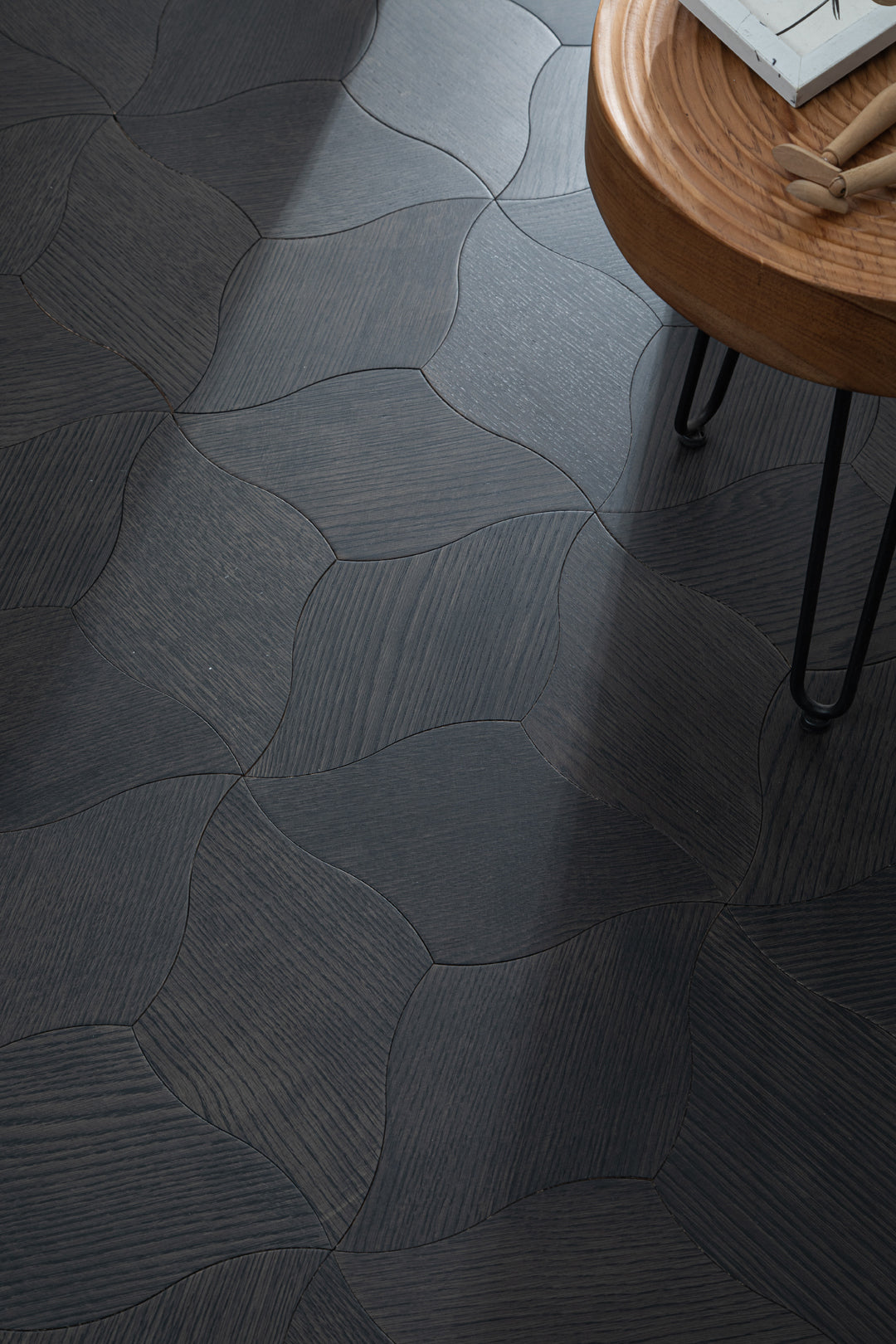 YXPX610 Charcoal Smoked Oak Lily Petal Curved Luxury Artistic Parquet Flooring | Lily Series