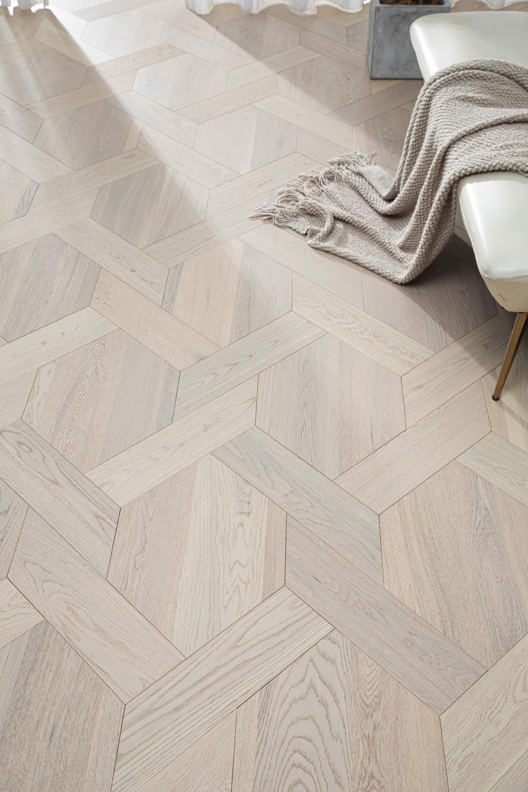 YXPX621   Washed Grey Oak Woven Knot Pattern Minimalist Oriental Artistic Parquet Flooring | Chinese Knot Series
