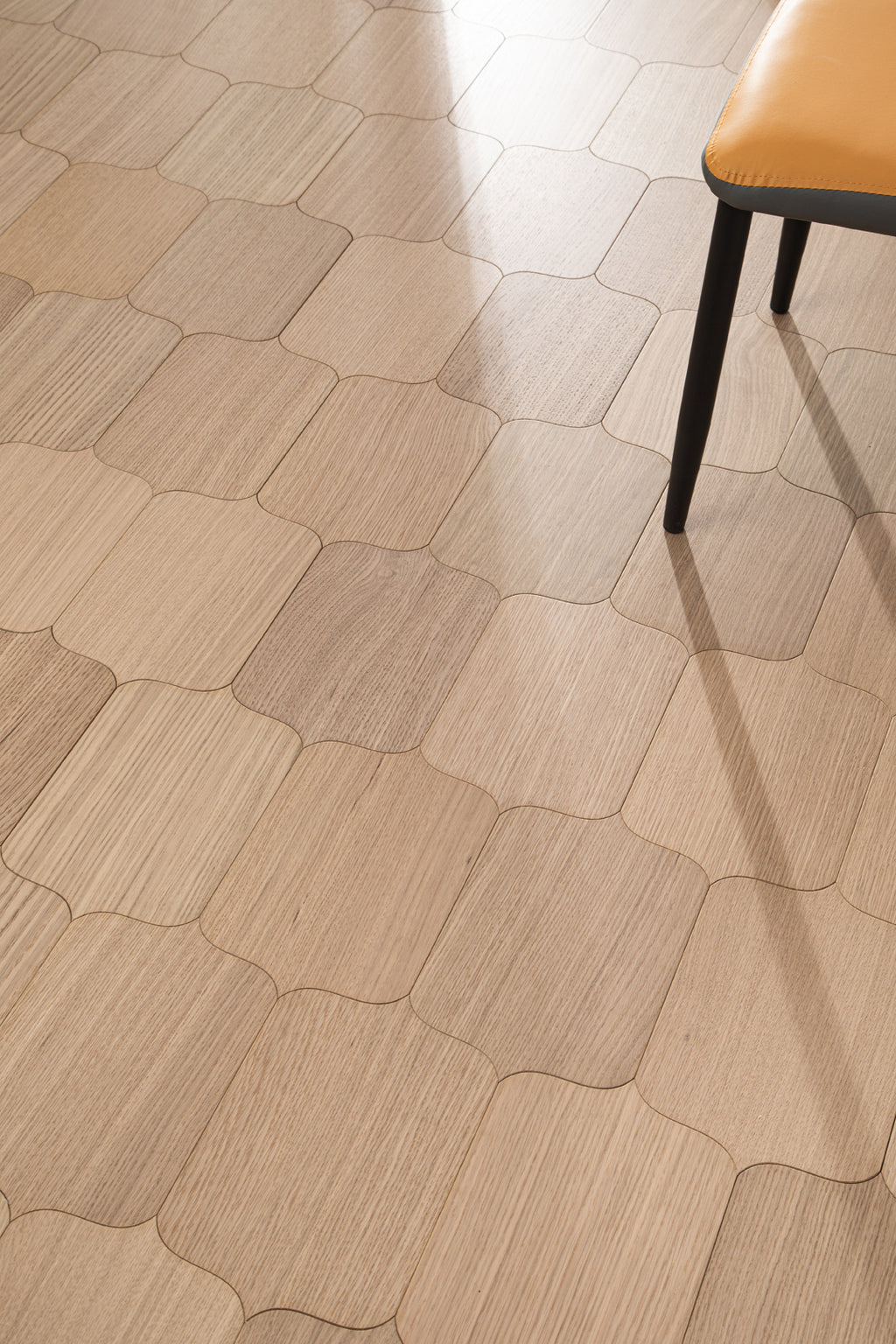 YXPX622 Oak Cartouche Curved Classic Elegant Parquet Flooring | Shield Series