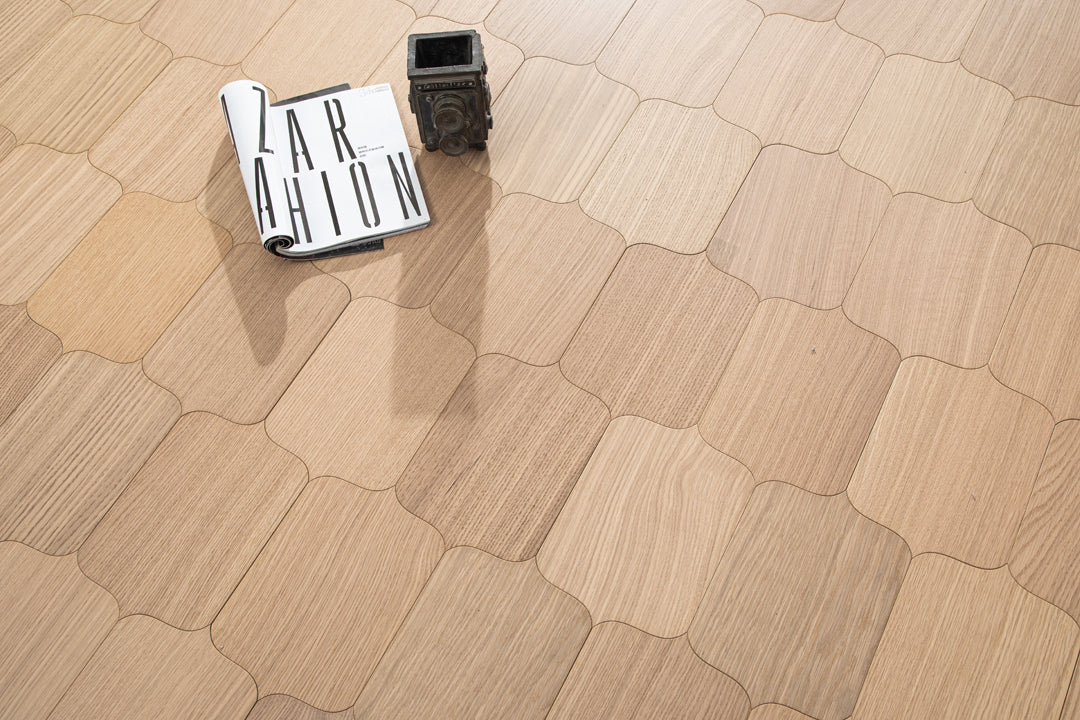 YXPX622 Oak Cartouche Curved Classic Elegant Parquet Flooring | Shield Series