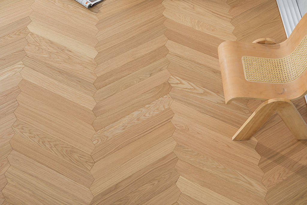 YXPX638 Natural Oak Wide Herringbone Flowing Ribbon-Like Parquet Flooring | Ribbon Series