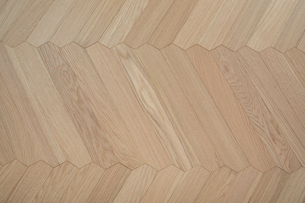 YXPX639 Natural Oak Wide Herringbone Flowing Ribbon-Like Parquet Flooring | Ribbon Series