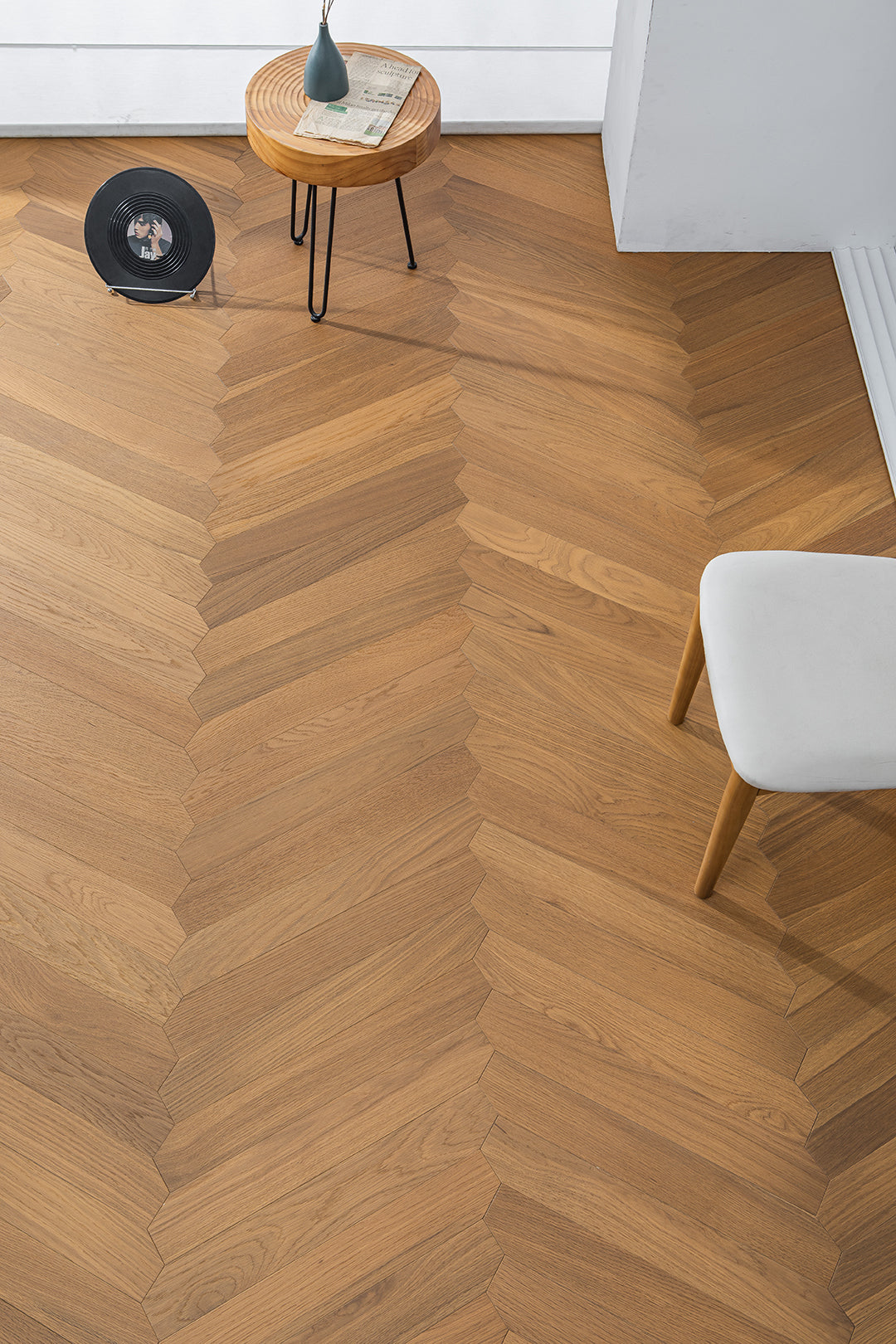 YXPX651 Warm Toasted Oak Wide Herringbone Flowing Timeless Parquet Flooring | Ribbon Series