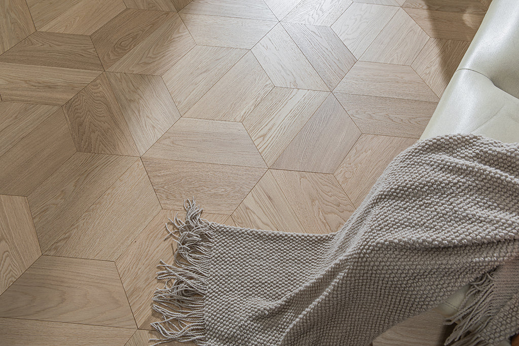 YXPX652  Oak Faceted Diamond-Cut Modern Geometric Parquet Flooring | Diamond Series