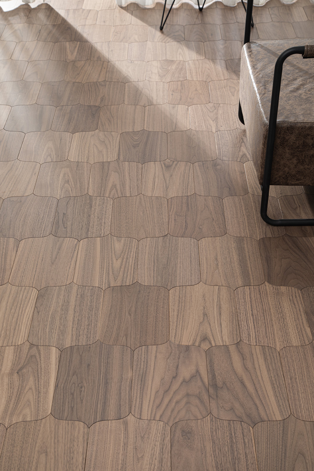 YXPH123 Black Walnut Decorative Cartouche Parquet Flooring | Shield Series