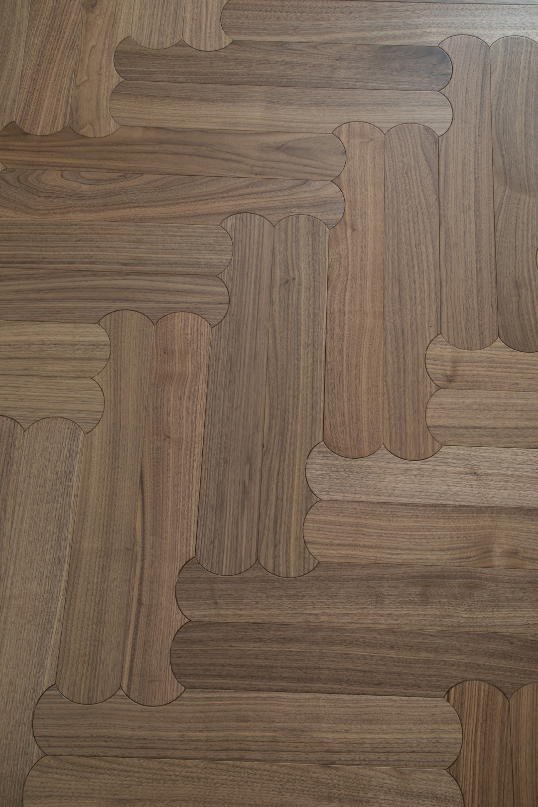 YXPH129 Black Walnut Curved Edge Herringbone Flooring | Scalloped Herringbone Series