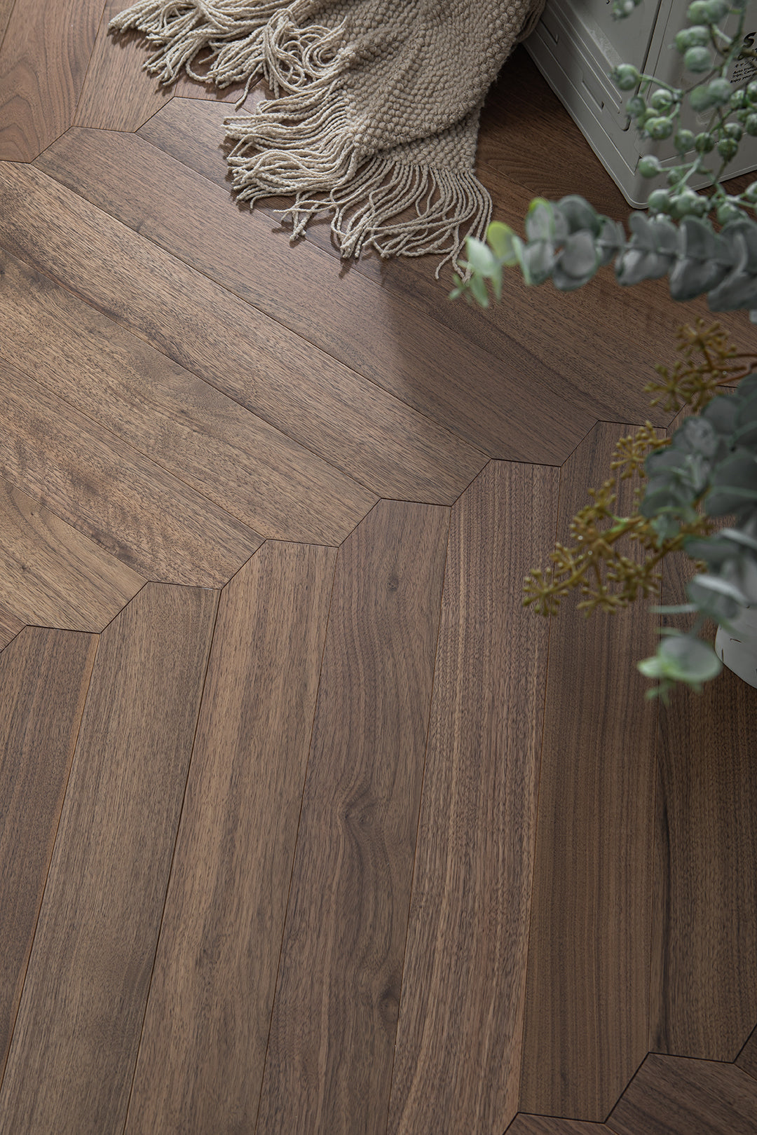 YXPH138 Black Walnut Flowing Chevron Parquet Flooring | Ribbon Series