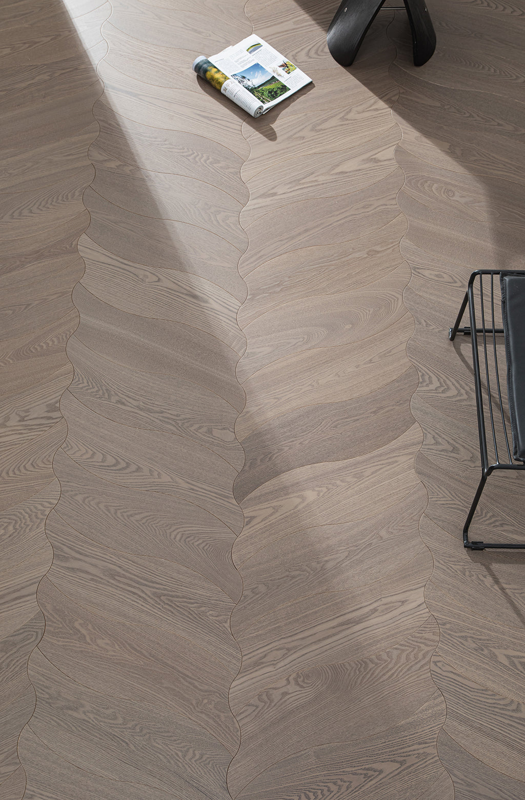 YXPS207 European Oak Soft Ripple Flowing Parquet Flooring | Wave Series
