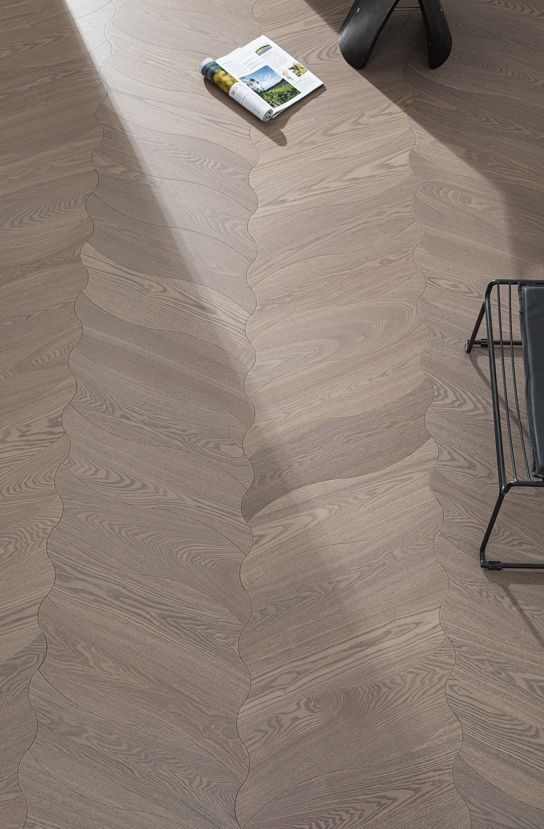 YXPS207 European Oak Soft Ripple Flowing Parquet Flooring | Wave Series
