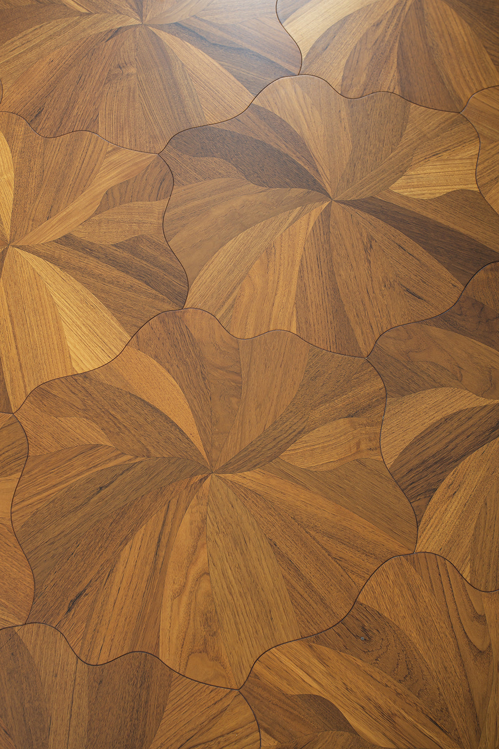 YXP382 Teak Full-Bloom Floral Marquetry Parquet Flooring | Peony Series