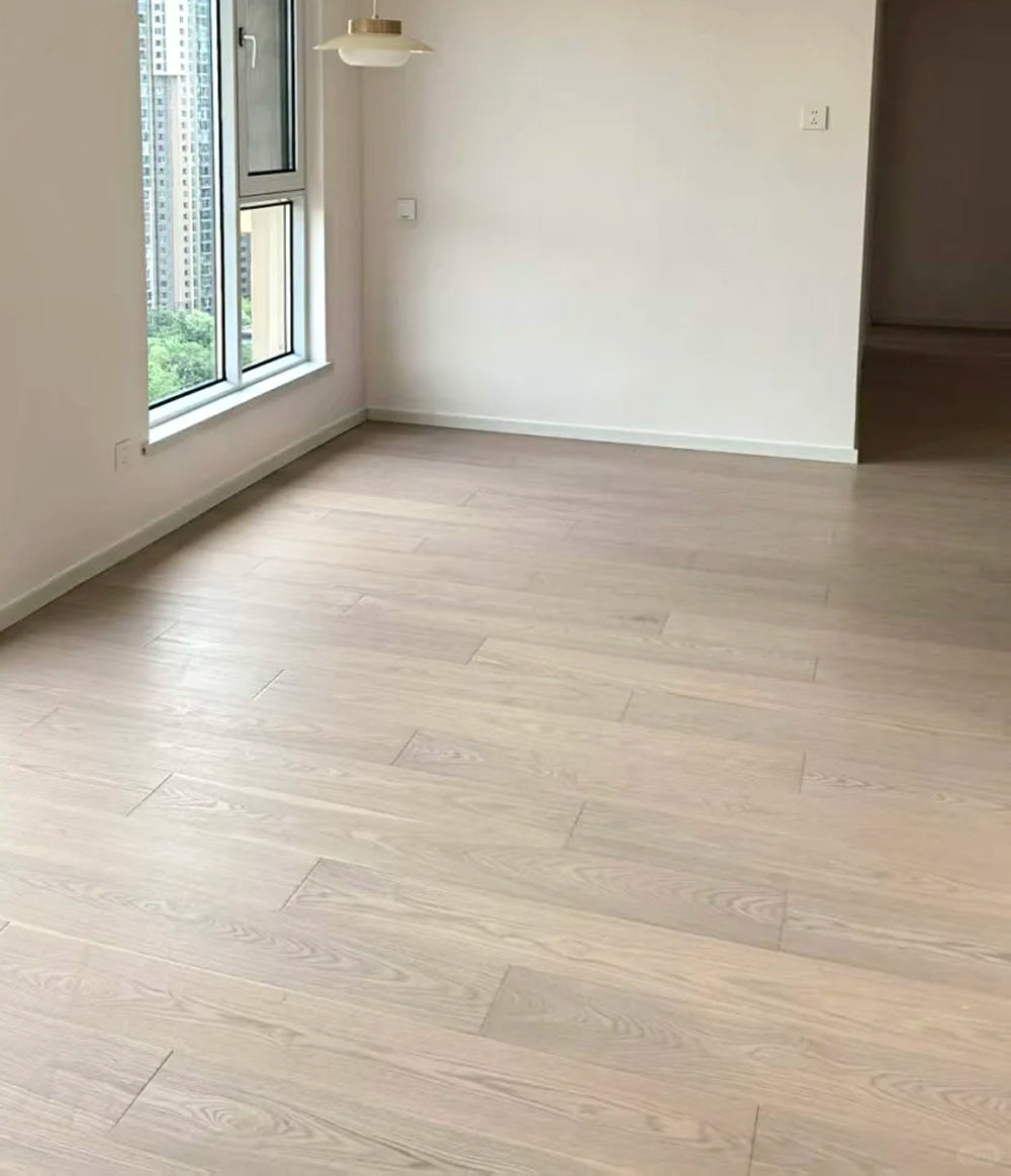 B-Class Fire Resistant Engineered Oak Hardwood Flooring Custom Solid Wood Floor Waterproof Anti-slip Surface Stable Outdoor Park