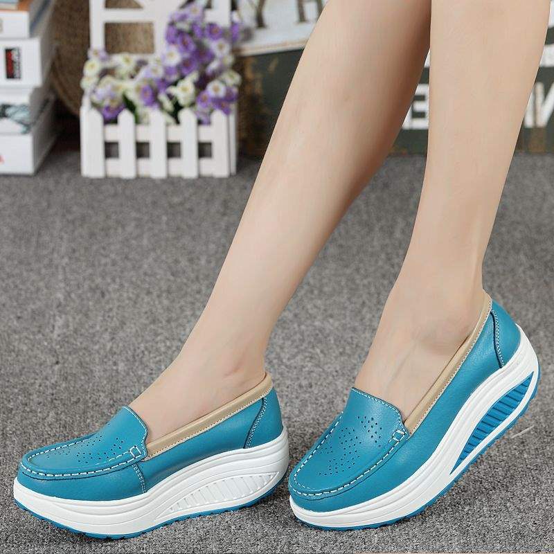 Platform Shoes for Women Thick Sole Nurse Shoes Wedge Mom Shoes High Heel White Soft Sole Work Shoes Travel Single Shoes Rocking Shoes