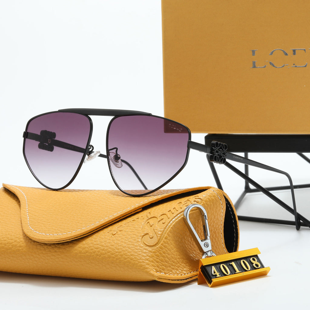 25European and American Style Women's Cat Eye Outdoor Street Photography Glasses Internet Celebrity Irregular Sunglasses Fashionable Metal Sunglasses Trendy