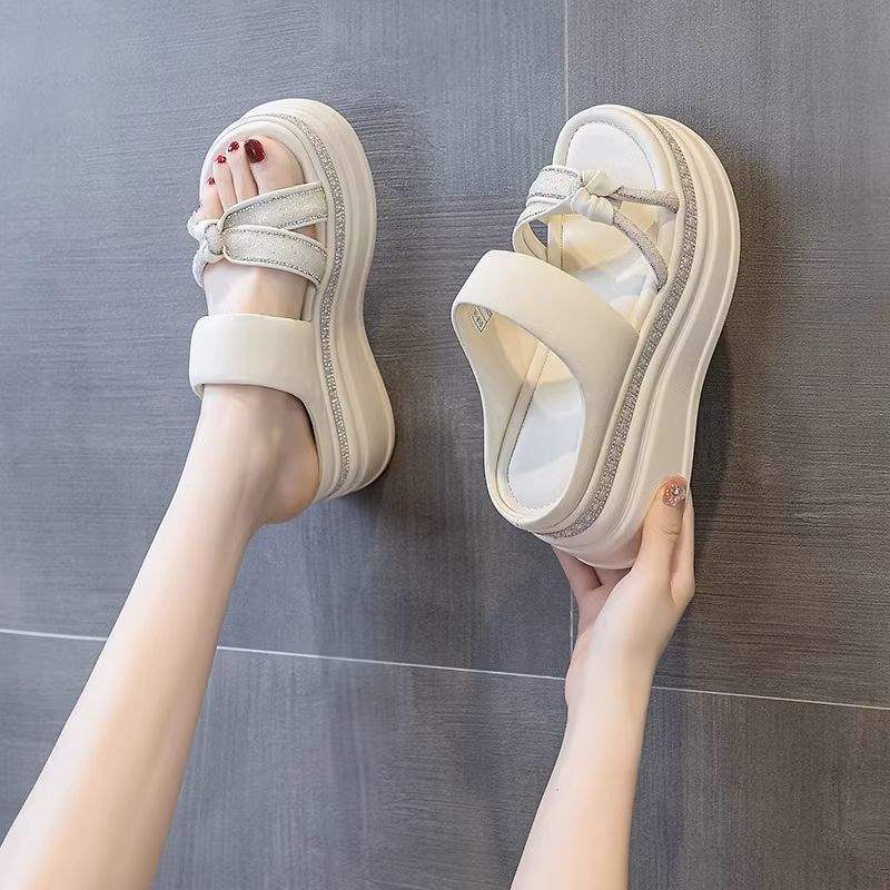 Women's Thick-Soled Sandals2025New Summer Versatile Internet Celebrity Super Popular Height-Increasing Wedge Rhinestone Slide Sandals